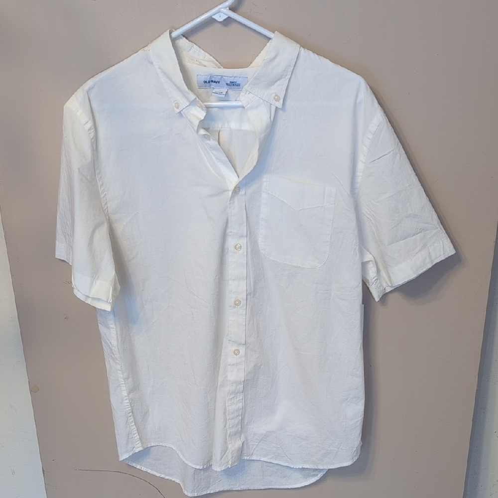 Old Navy White Button-Up Shirt